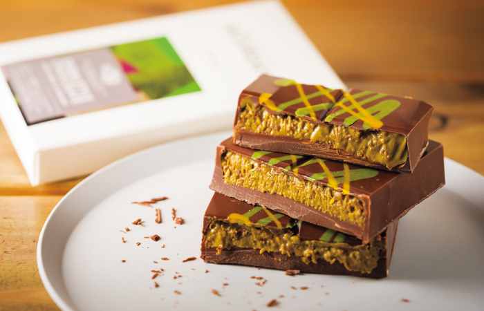 SATURDAYS】ビーントゥバー専門店が生み出す カカオと日本酒の