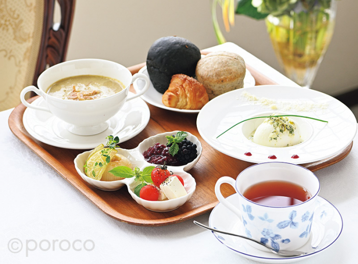 和洋の趣ある 古民家カフェ「Cafe Chambre de Sara」が札幌・伏見