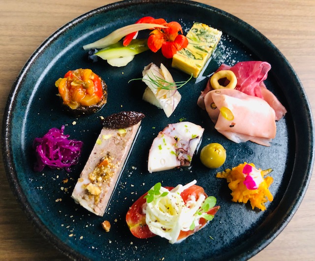 穏やかな空気の流れる札幌の新店イタリアン Cibo E Vino Lilla Poroco ポロコ 札幌がもっと好きになる おいしく 楽しく 札幌 女子のためのwebサイト