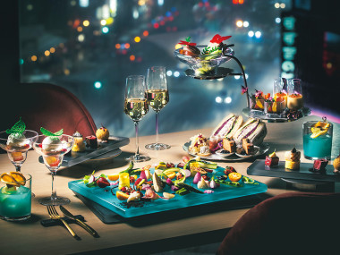 【BAR & GRILL Splish】札幌の夜景を眺めながら 優雅な“夜のティータイム”を