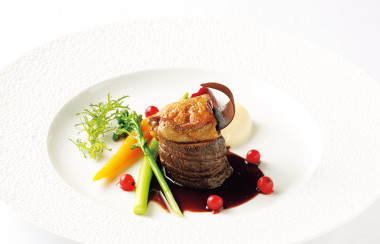 【TATERU YOSHINO】タテルヨシノで過ごすクリスマス 豪華食材が織りなす冬の美食時間