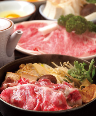 【すき焼き しゃぶしゃぶ 牛のいしざき】 選び抜かれた黒毛和牛の芳醇な香りと旨味