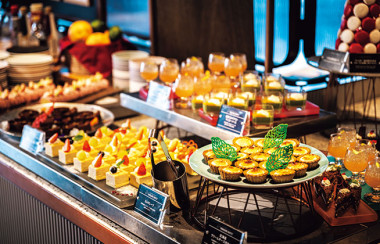 札幌を一望できるホテルレストラン「BAR & GRILL Splish」で、ご褒美ランチブッフェ