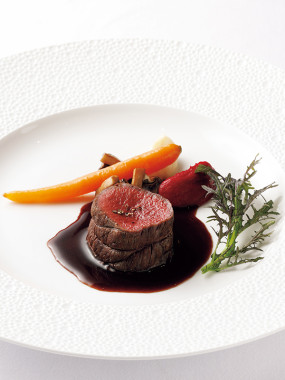 TATERU YOSHINO PORTOM INTERNATIONAL HOKKAIDO