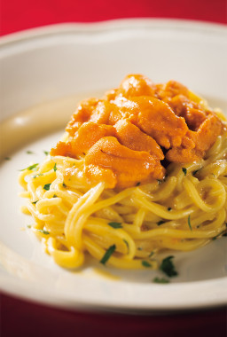 【ViaBRERA】クラシカルな絶品イタリアンで 旬のウニや魚介を贅沢に味わう