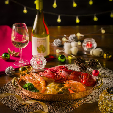 【Le Sensoriel】 道産厳選食材と冬の美味で 華やかなクリスマスディナーを