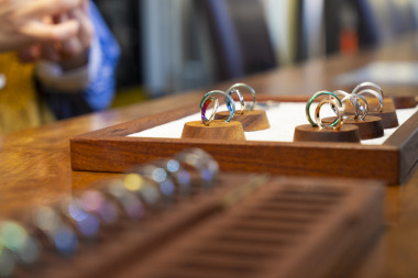 結婚10年目。北海道に暮らす夫婦の「想いをかたち」にするストーリー