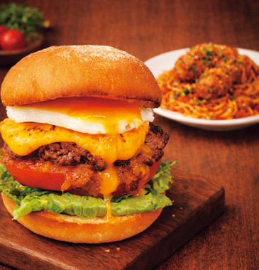 丸井今井札幌本店にニューオープン！「Hokkaido Niku Diner 82」 