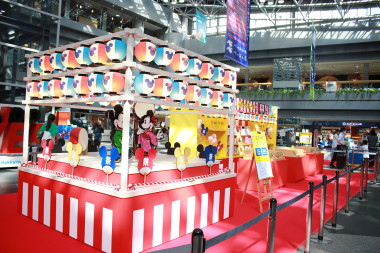 新千歳空港で開催中！！「ディズニーフラッグシップ東京ジャパンツアー」@新千歳空港