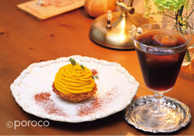 【札幌】アンティークに囲まれた7席の小さなカフェ「EPISOU coffee&bread」