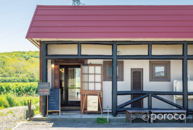 【北海道・石狩】海近くの小さな喫茶店「自由製作室」へ。厚田望来で過ごすカフェ時間